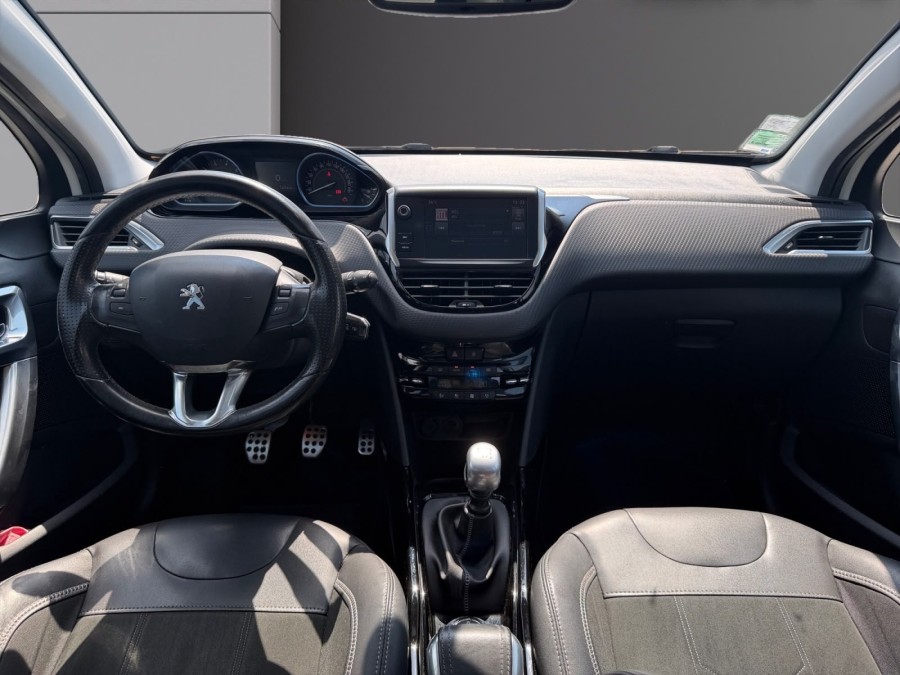 PEUGEOT d'occasion 2008 1.2 PURE TECH 130 CROSSWAY de 2016 Frejus