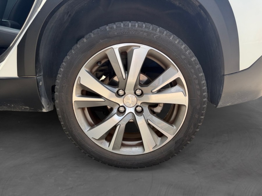 PEUGEOT d'occasion 2008 1.2 PURE TECH 130 CROSSWAY de 2016 Frejus