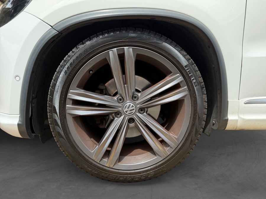 VOLKSWAGEN d'occasion TIGUAN 2.0 TDI 150 4X2 DSG PH2 de 2009 Cannes