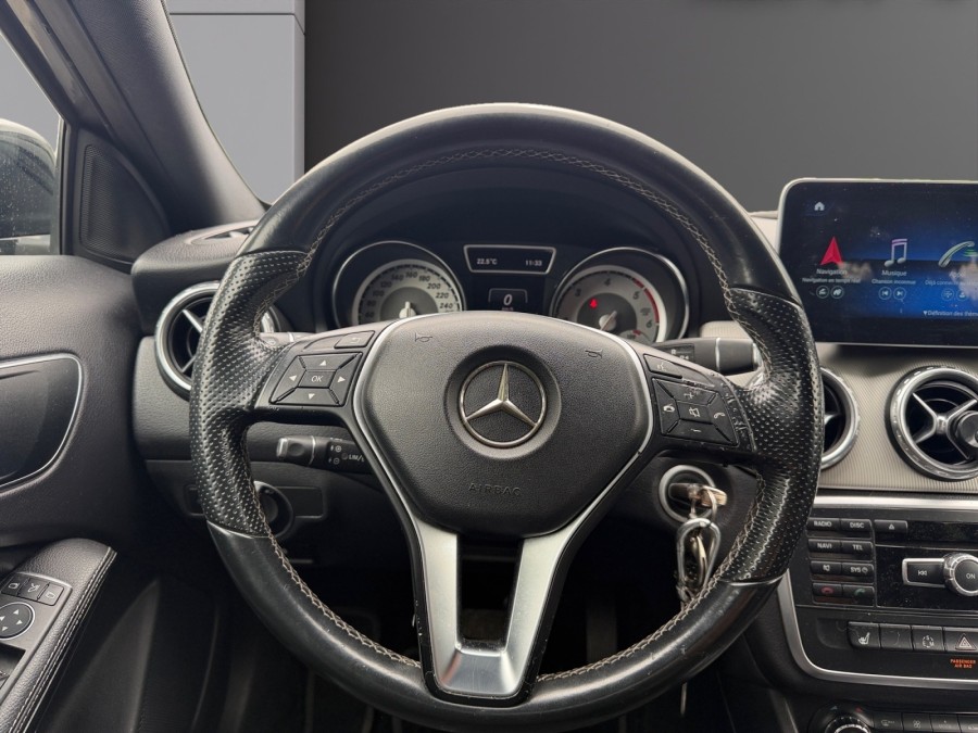 MERCEDES d'occasion CLASSE GLA GLA 200 CDI  BA de 2014 Salon de