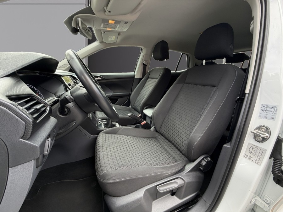 VOLKSWAGEN d'occasion T-CROSS 1.0 TSI 95 UNITED de 2019 Montreuil