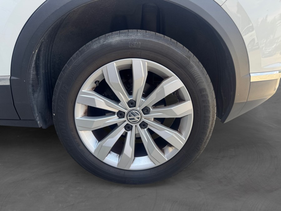 VOLKSWAGEN d'occasion T-ROC 1.5 TSI EVO 150 LIFE CARAT DSG de 2019
