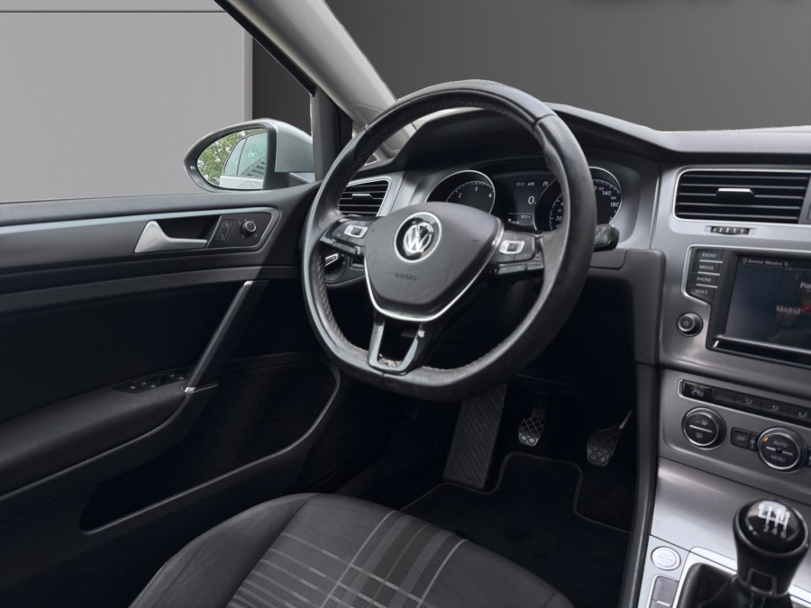 VOLKSWAGEN d'occasion GOLF 2.0 TDI 150 LOUNGE de 2016 Nîmes (30)﻿