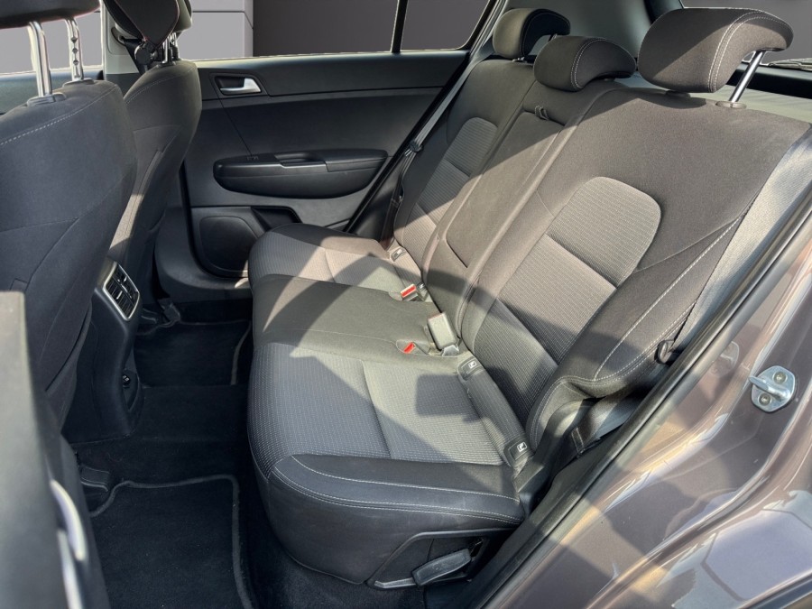 KIA d'occasion SPORTAGE 1.6 CRDI 115ch ACTIVE de 2019 La Ciotat (13)﻿
