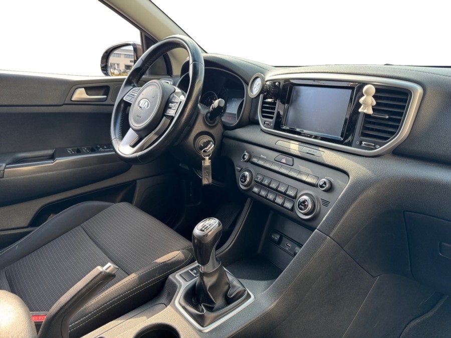 KIA d'occasion SPORTAGE 1.6 CRDI 115ch ACTIVE de 2019 La Ciotat (13)﻿