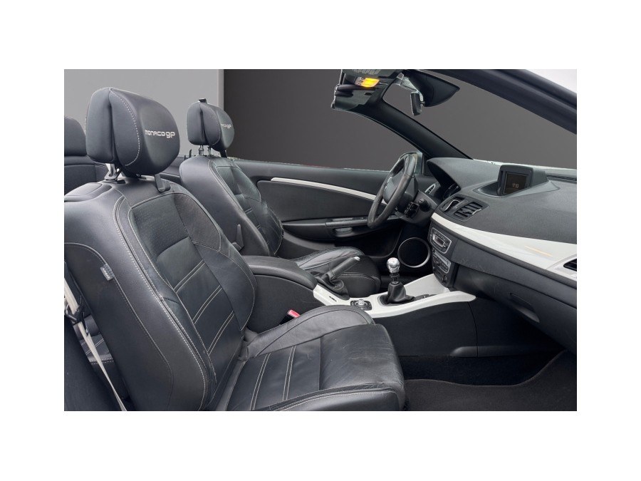 RENAULT d'occasion MEGANE CC 1.9 DCI 130 MONACOP GP de 2012
