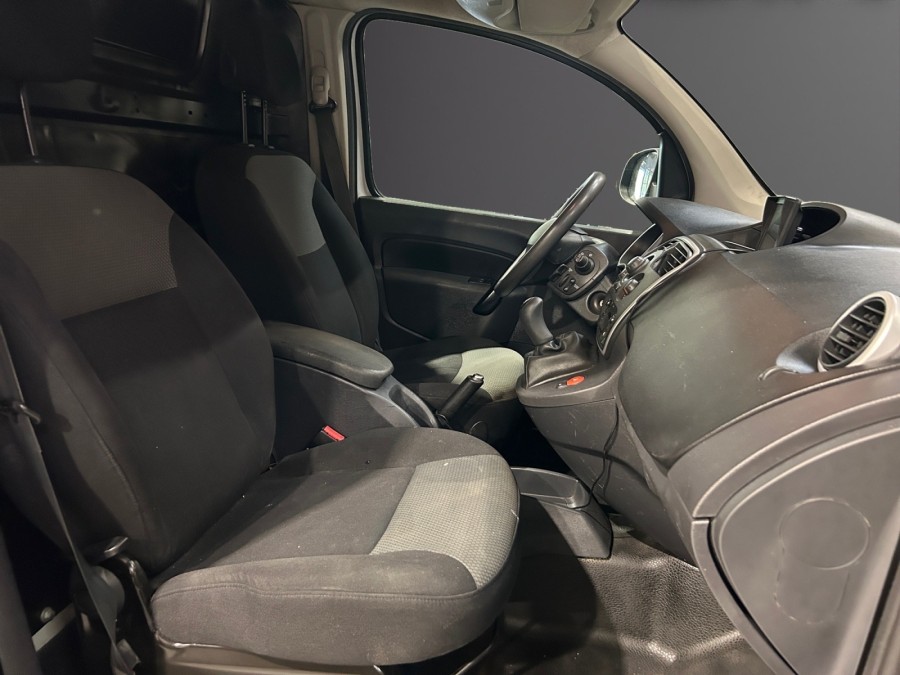 RENAULT d'occasion KANGOO EXPRESS 1.5 DCI 90 MOF de 2019 Montpellier