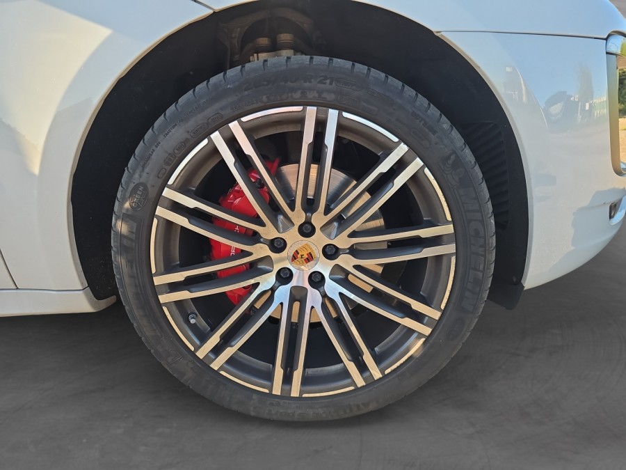 PORSCHE d'occasion MACAN 3.0 360 GTS de 2017 Vichy (03)﻿