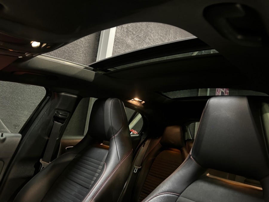 MERCEDES d'occasion CLASSE GLA GLA 220 D 177 FASCINATION 4MATIC BA de