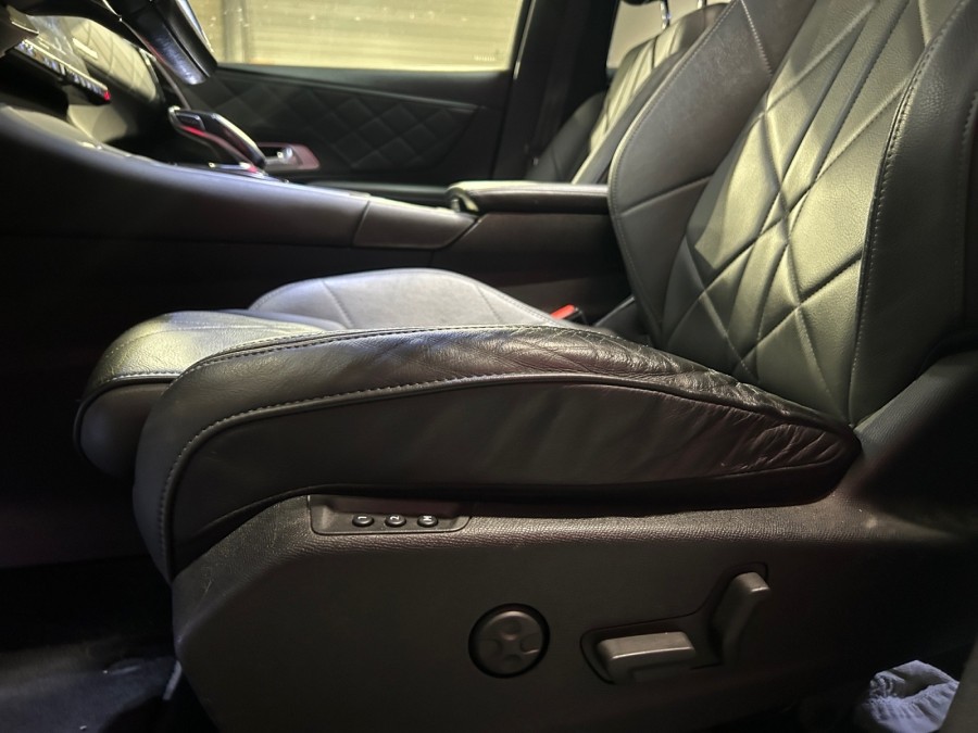 DS d'occasion DS7 CROSSBACK 1.6 PURE TECH 225 GRAND CHIC RIVOLI BA de