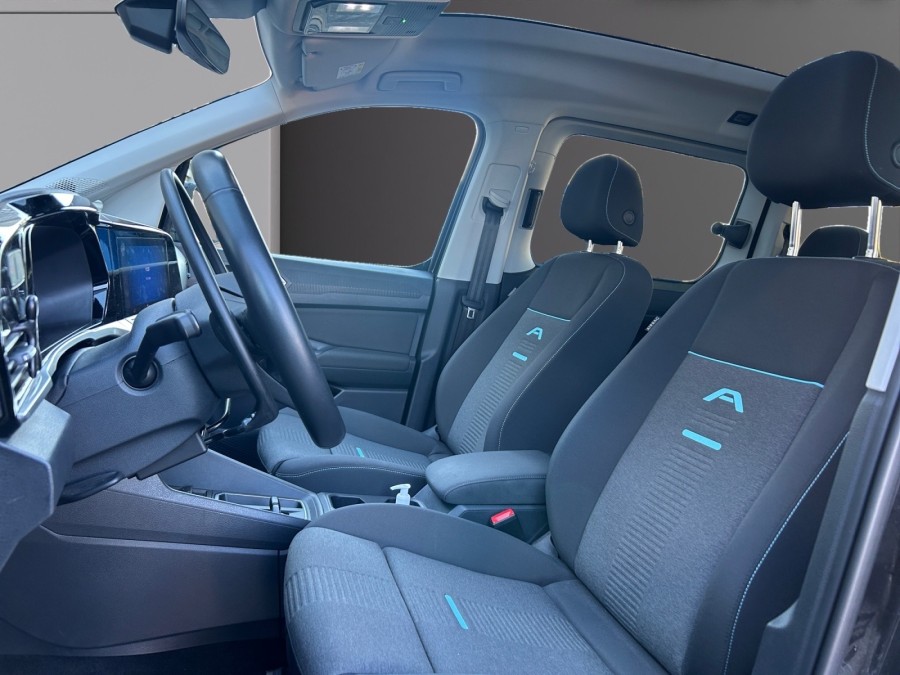 FORD d'occasion TOURNEO CONNECT 2.0 ECOBLUE 122 ACTIVE de 2025