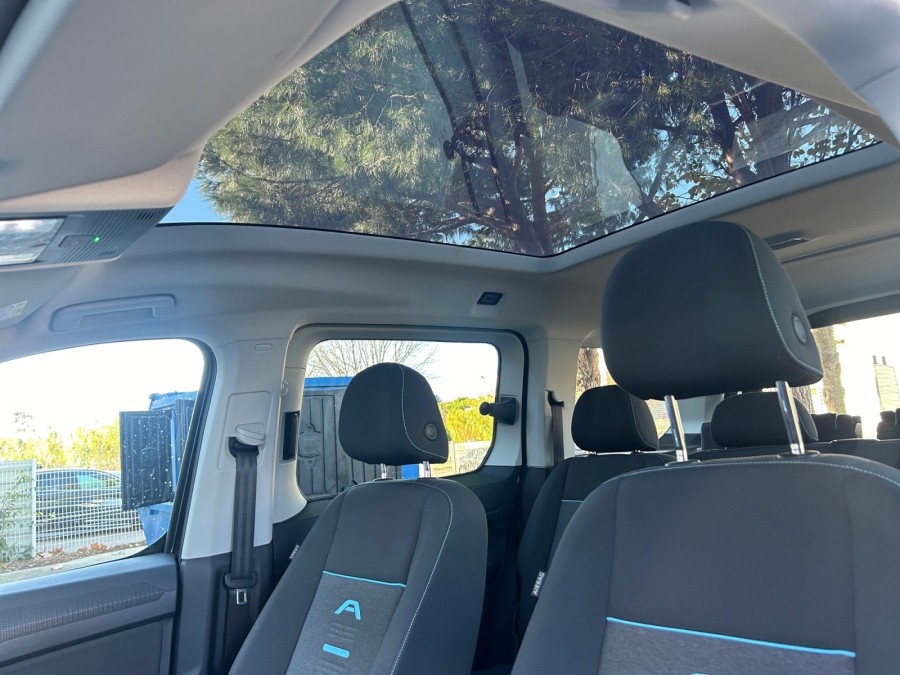 FORD d'occasion TOURNEO CONNECT 2.0 ECOBLUE 122 ACTIVE de 2025