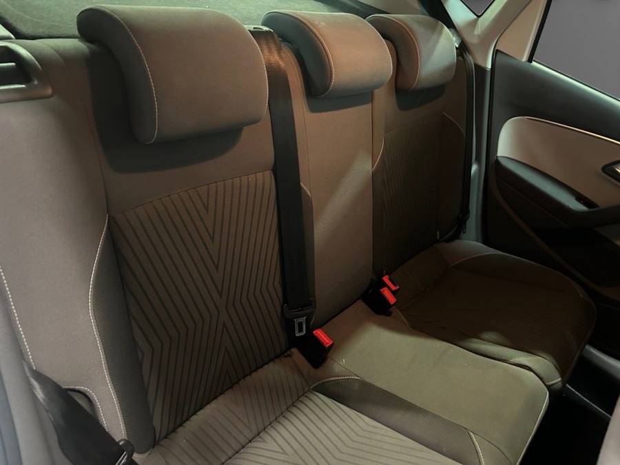 VOLKSWAGEN d'occasion POLO V 1.4 TDI 75 LOUNGE de 2015 Montpellier