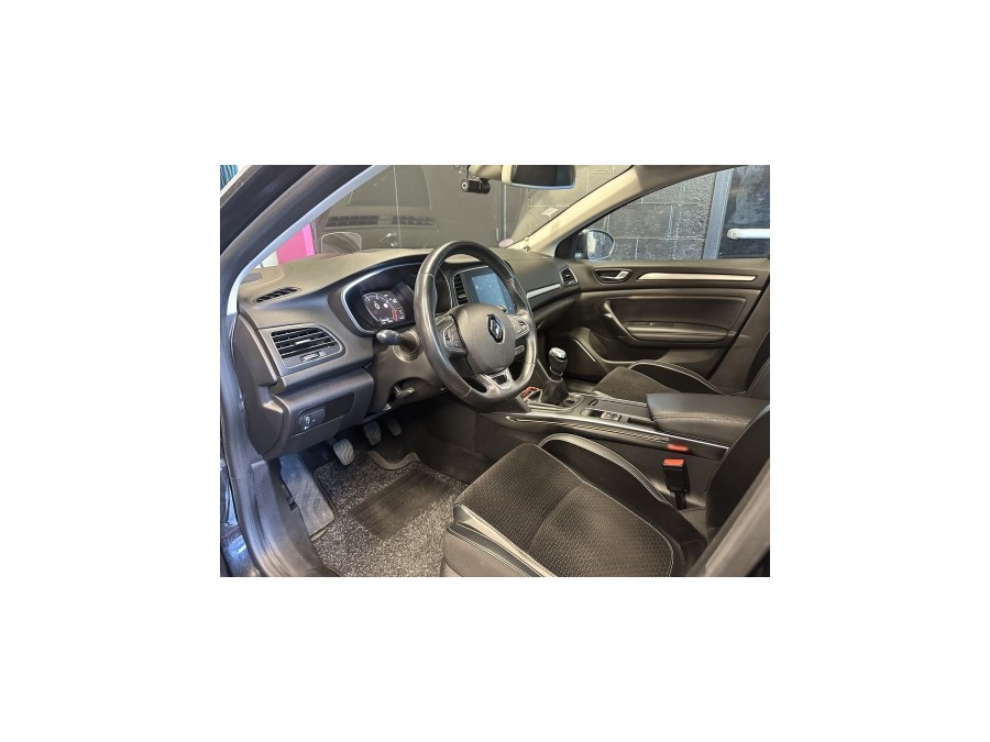 RENAULT d'occasion MEGANE TCE 140 GT LINE de 2020 Villebon Sur Yvette