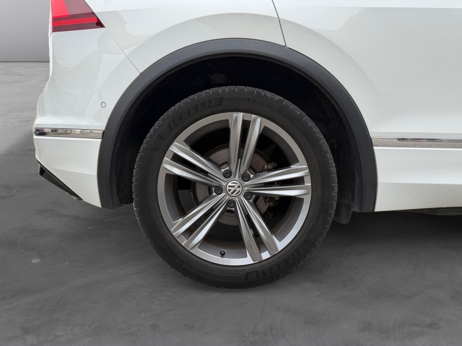 VOLKSWAGEN d'occasion TIGUAN 2.0 TDI 150 DSG R-LINE PH2 de 2018