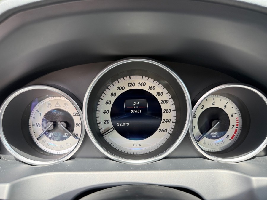 MERCEDES d'occasion CLASSE E IV E 200 CABRIOLET de 2013 Montreuil