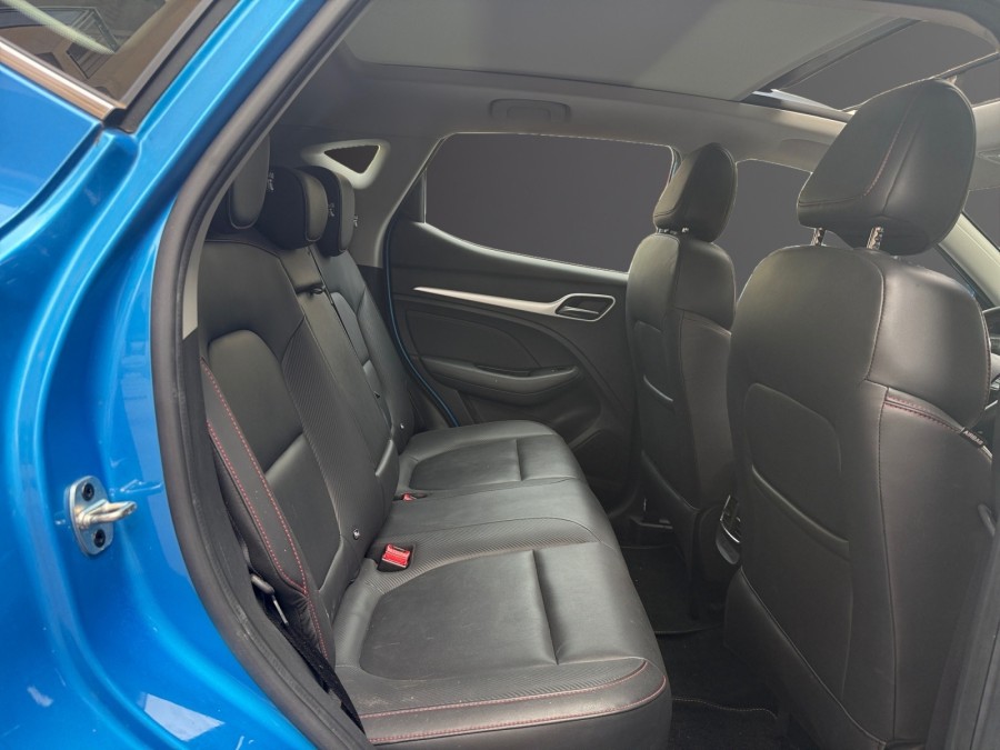 MG d'occasion ZS EV 177 LUXURY AUTONOMIE STANDARD de 2023 Cannes (06)﻿