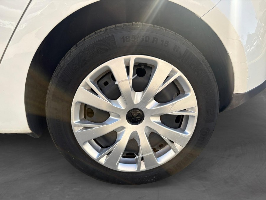 SEAT d'occasion IBIZA 1.4I 16V Style de 2010 Nord Isère (38)﻿