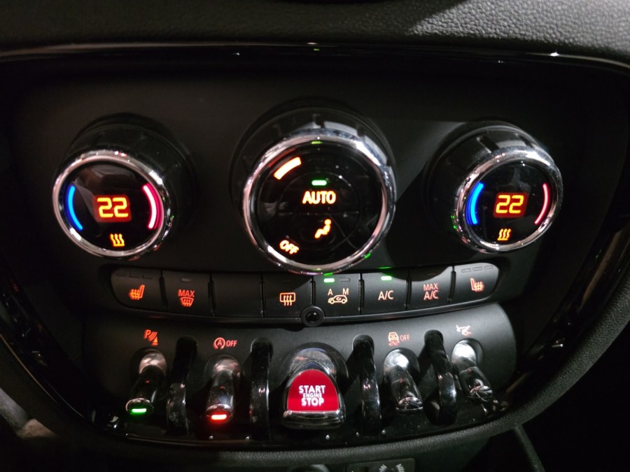 MINI d'occasion MINI COOPER D 150 BUSINESS DESIGN BA de 2017 Nancy