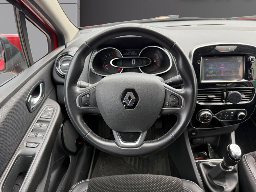 RENAULT d'occasion CLIO TCE 120 Intens de 2018 Dijon (21)﻿