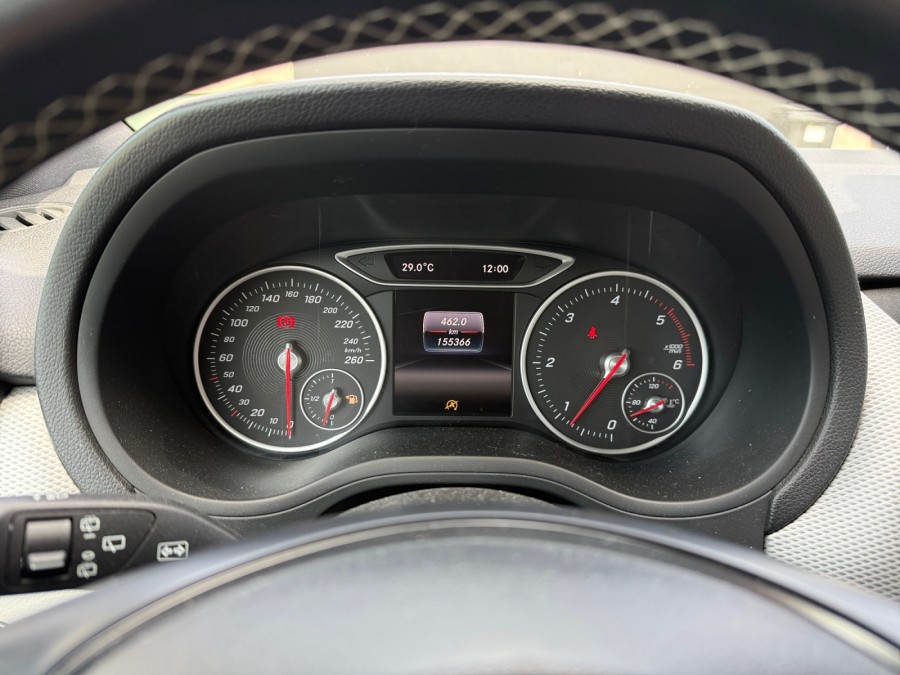 MERCEDES d'occasion CLASSE B B200 D SENSATION de 2017 Dijon (21)﻿