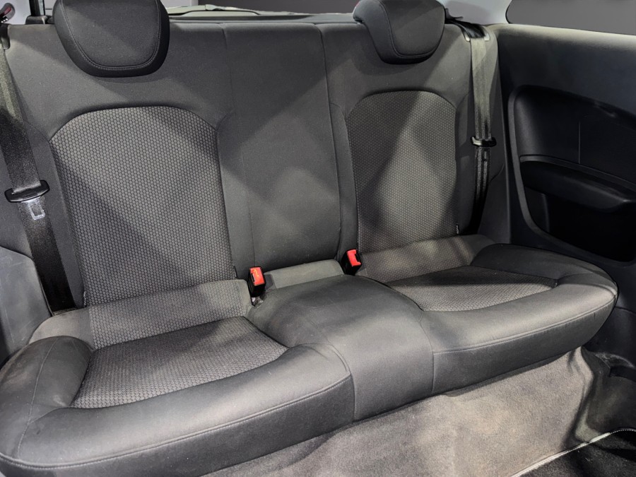 AUDI d'occasion A1 1.6 TDI 105 AMBIENTE de 2011 Montpellier (34)﻿