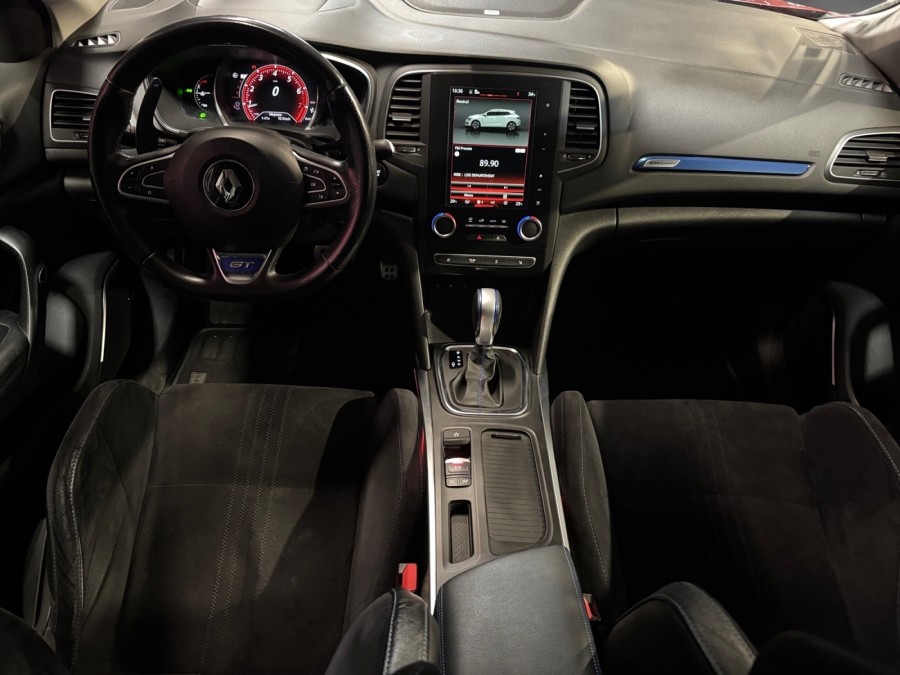 RENAULT d'occasion MEGANE IV BERLINE BICORPS TROIS OU CINQ PORTES TCE