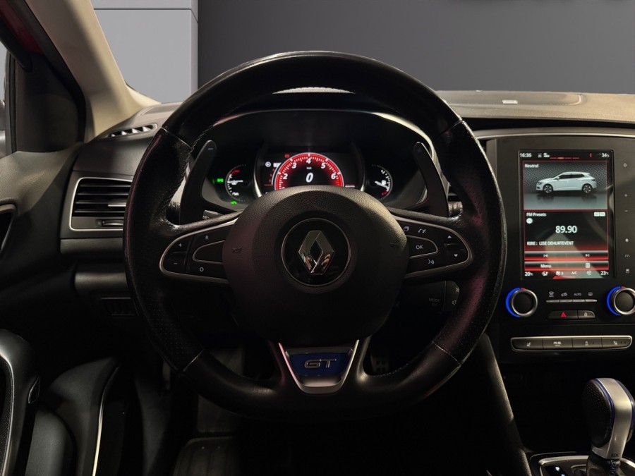 RENAULT d'occasion MEGANE IV BERLINE BICORPS TROIS OU CINQ PORTES TCE