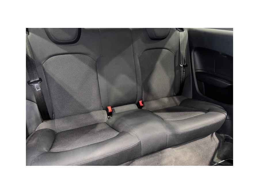 AUDI d'occasion A1 1.6 TDI 105 AMBIENTE de 2011 Montpellier (34)﻿