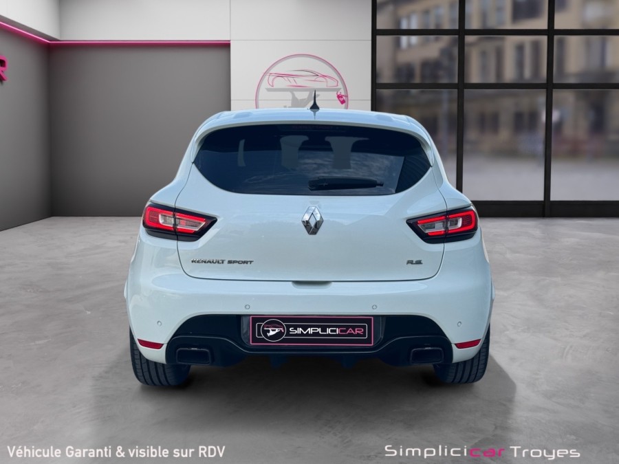 RENAULT d'occasion CLIO IV RS TROPHY 220 EDC de 2016 Troyes (10)﻿