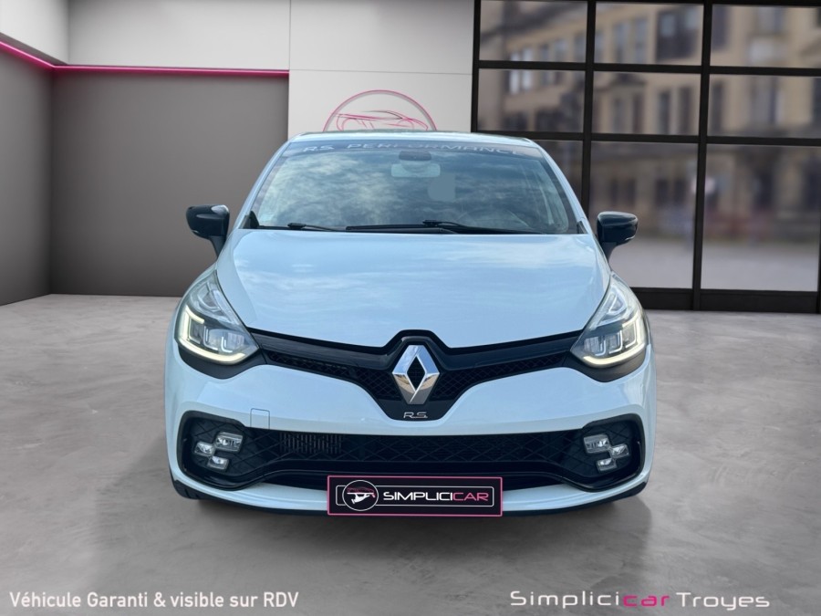 RENAULT d'occasion CLIO IV RS TROPHY 220 EDC de 2016 Troyes (10)﻿