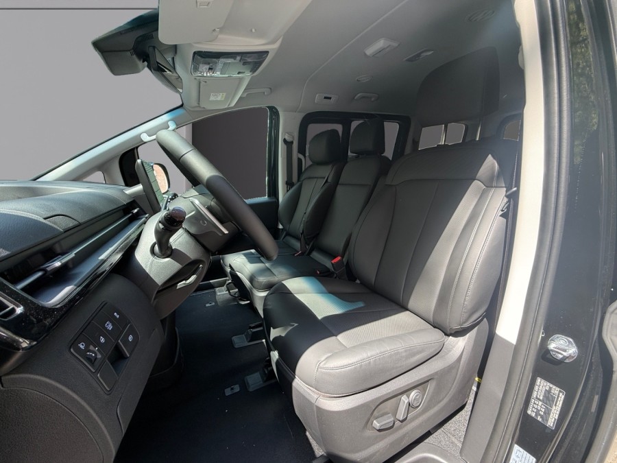 HYUNDAI d'occasion STARIA 1.6 T-GDI HEV 16V de 2025 Montreuil (93)﻿