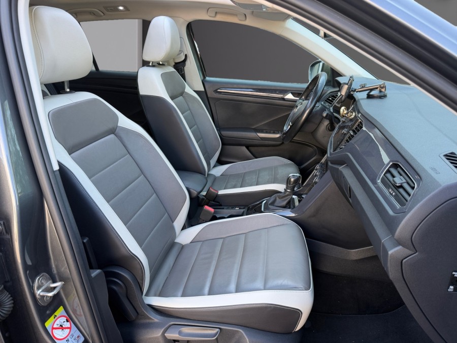 VOLKSWAGEN d'occasion T-ROC 1.5 TSI 150 CARAT EXCLUSIVE DSG de 2019