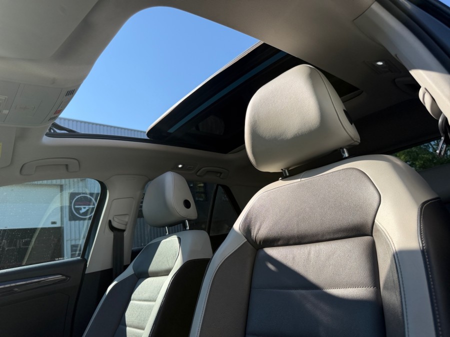 VOLKSWAGEN d'occasion T-ROC 1.5 TSI 150 CARAT EXCLUSIVE DSG de 2019
