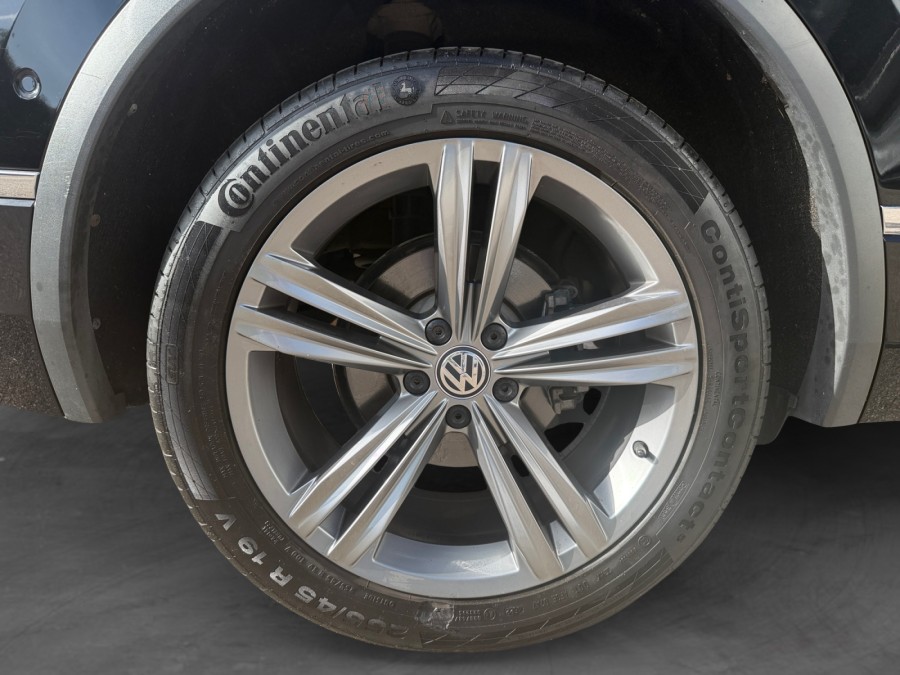 VOLKSWAGEN d'occasion TIGUAN ALLSPACE 2.0 TDI 150 4X2 DSG PH2 de 2019