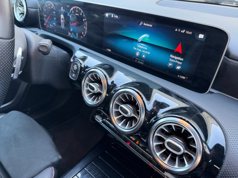 MERCEDES d'occasion CLASSE A A200 AMG LINE 7G-DCT de 2020 Lyon St