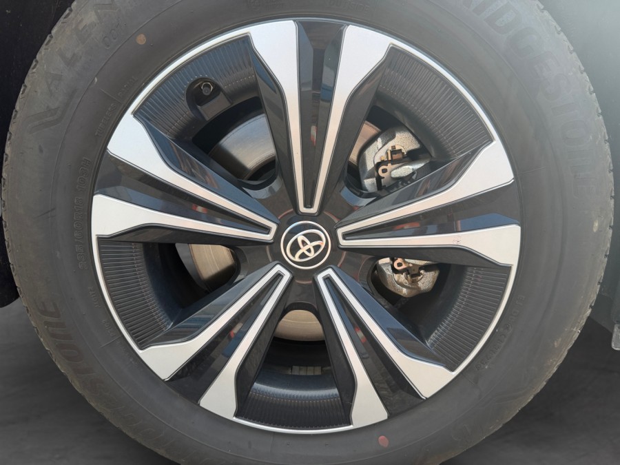 TOYOTA d'occasion BZ4X 204 PURE BUSINESS 2WD 11KW de 2024 Lyon St