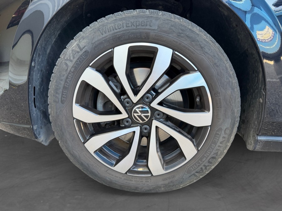 VOLKSWAGEN d'occasion GOLF VIII 2.0 TDI SCR 116 de 2021 Lyon St