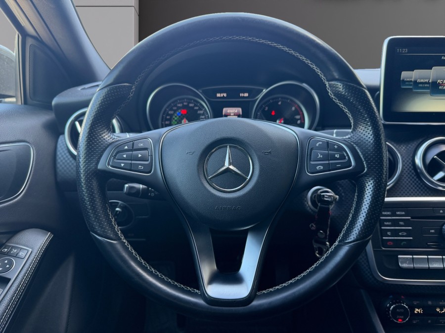 MERCEDES d'occasion CLASSE A A220 D AMG LINE 4 MATIC 7G-DCT de 2016