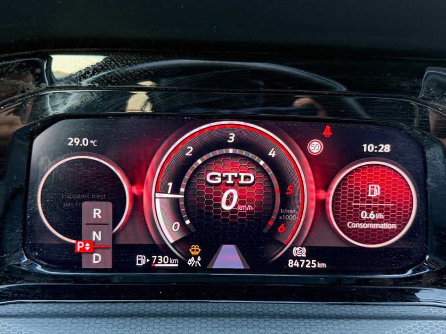 VOLKSWAGEN d'occasion GOLF VIII 2.0 TDI 200 GTD DSG de 2022 Lyon St