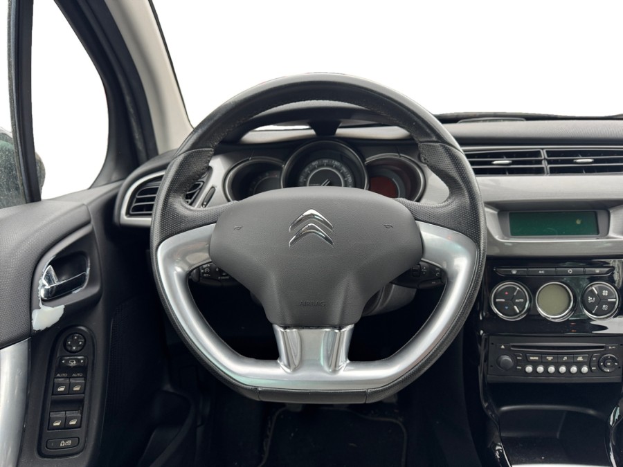 CITROEN d'occasion C3 1.6 VTI 120 EXCLUSIVE de 2010 Méry Sur Oise