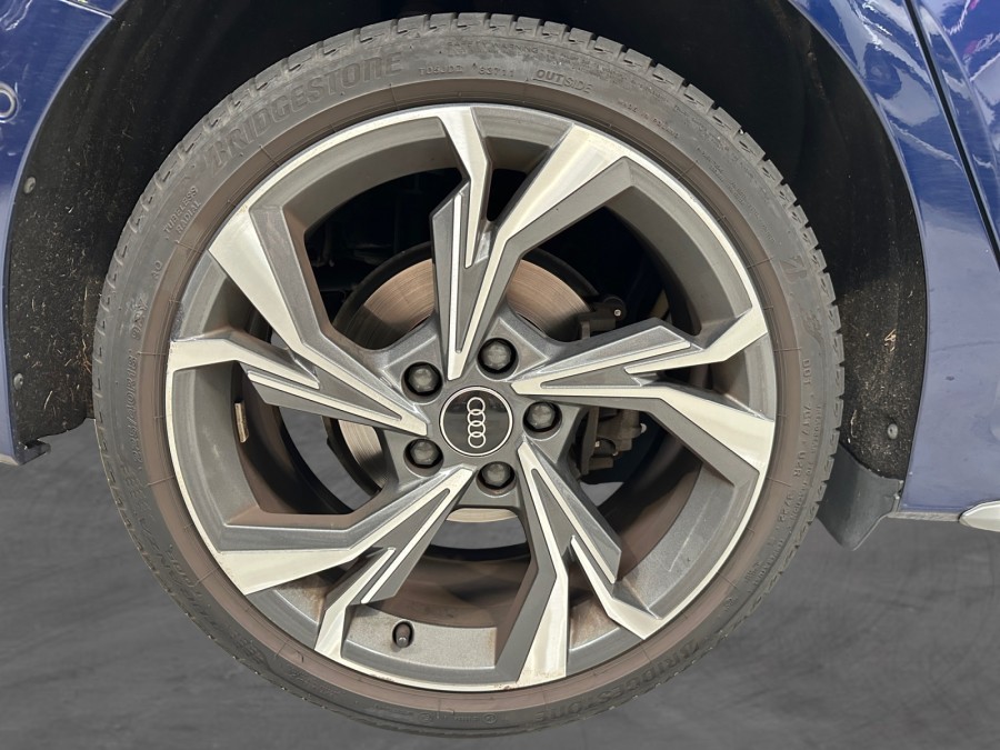 AUDI d'occasion A3 1.5 TFSI 150 S LINE de 2022 Lorient (56)﻿