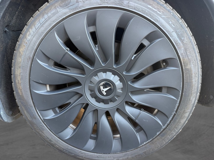 TESLA d'occasion MODEL Y PROPULSION NEW PACK de 2024 Lyon St Priest