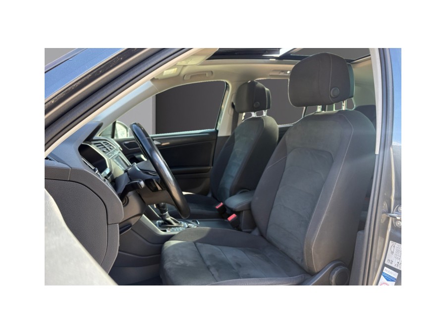VOLKSWAGEN d'occasion TIGUAN 2.0 TDI 240 4X2 DSG PH2 de 2017 Lyon St
