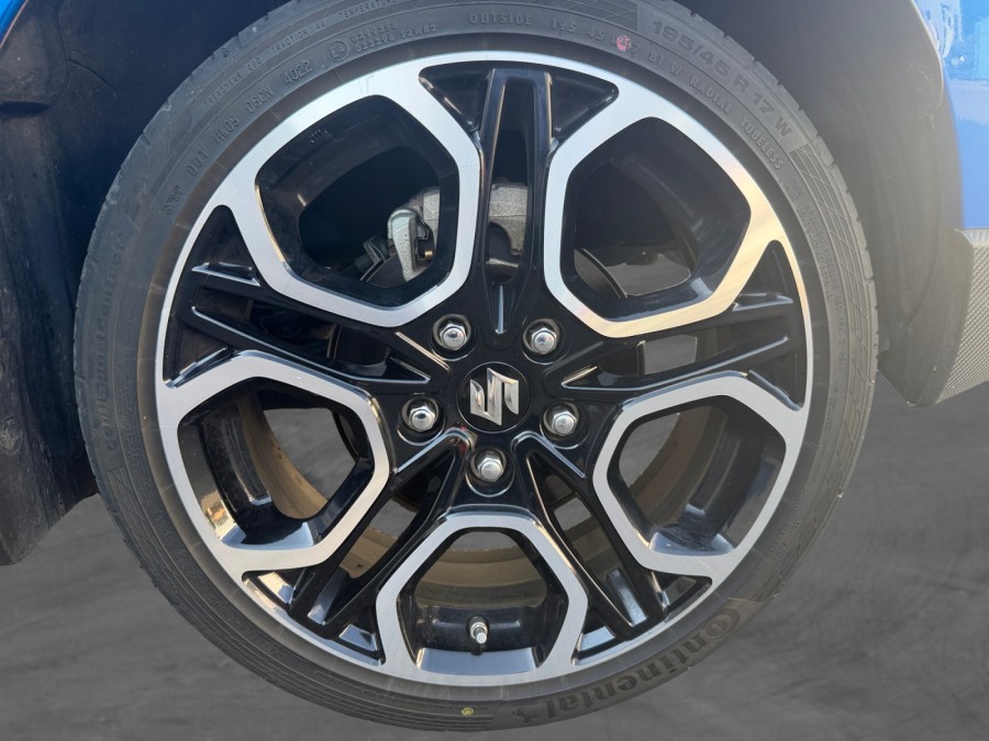 SUZUKI d'occasion SWIFT 1.4 BOOSTERJET HYBRID SPORT de 2023 Lyon St