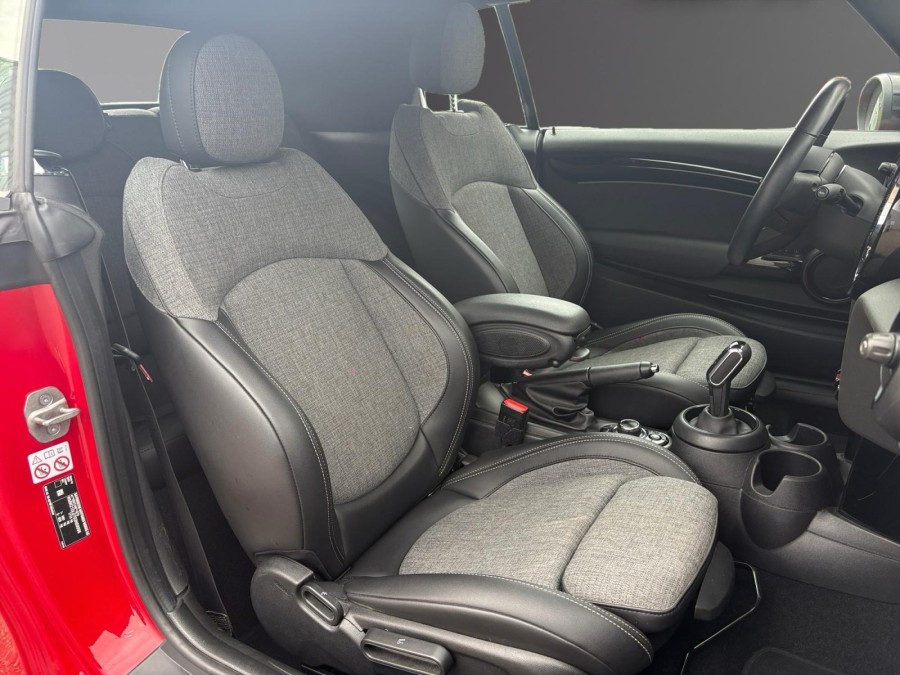 MINI d'occasion MINI CABRIO COOPER 136 CAMDEN BA PH3 de 2021 Lyon St