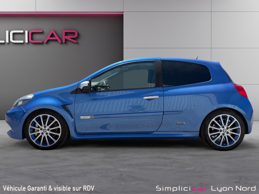 RENAULT d'occasion CLIO RENAULT SPORT 20 ANS 2.0 16V de 2011 Lyon St
