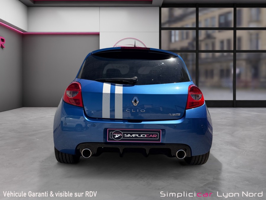 RENAULT d'occasion CLIO RENAULT SPORT 20 ANS 2.0 16V de 2011 Lyon St
