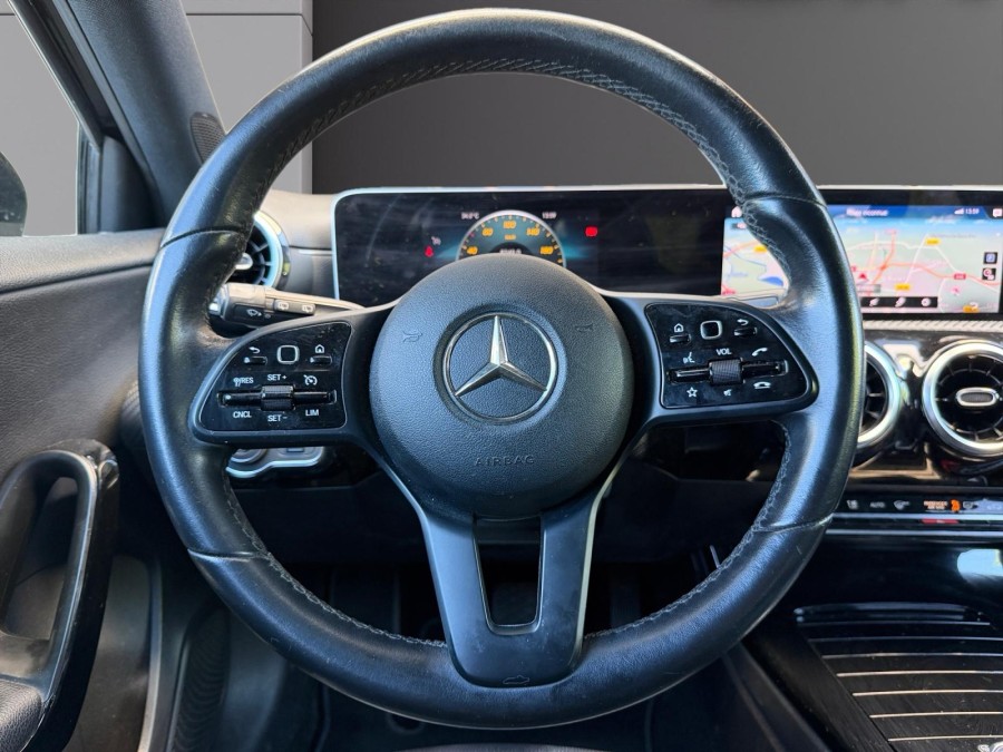 MERCEDES d'occasion CLASSE A A180 D BUSINESS LINE 7G-DCT de 2018 Lyon