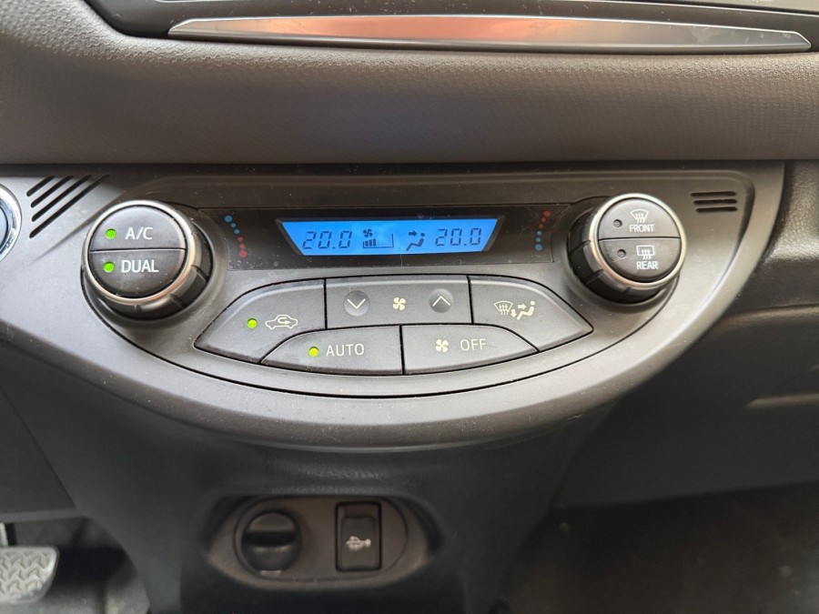 TOYOTA d'occasion YARIS Yaris Hybride 1.5 VVTi Dynamic 100 ch de 2017